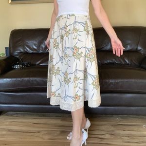 Gorgeous vintage floral cream full midi skirt